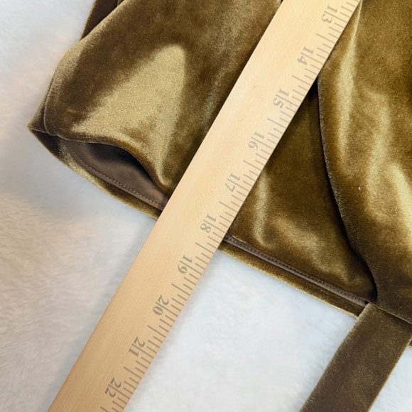 Forever 21 Cropped Top Womens Size 2X Gold Velvet NWT Formal Cover up Holiday - Picture 8 of 9